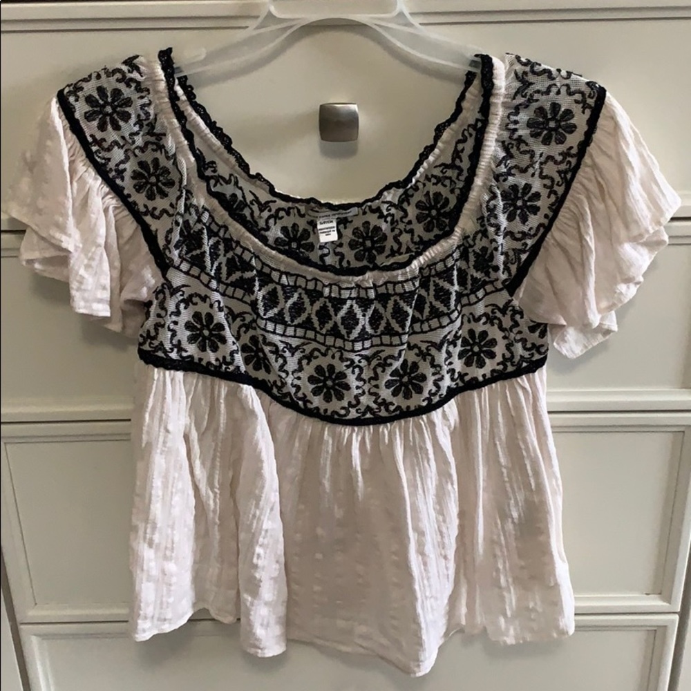 Off the Shoulder Top!